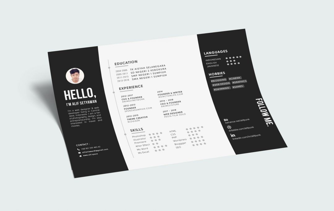 A4 Landscape CV Resume – Black and White